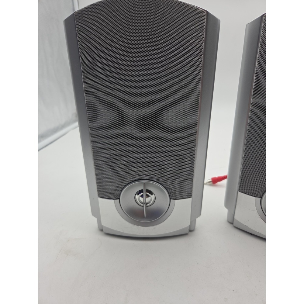 GPX HM3817DT CD HOME MUSIC SYSTEM- SPEAKERS ONLY MODEL HM3817DT TESTED - Picture 2 of 10